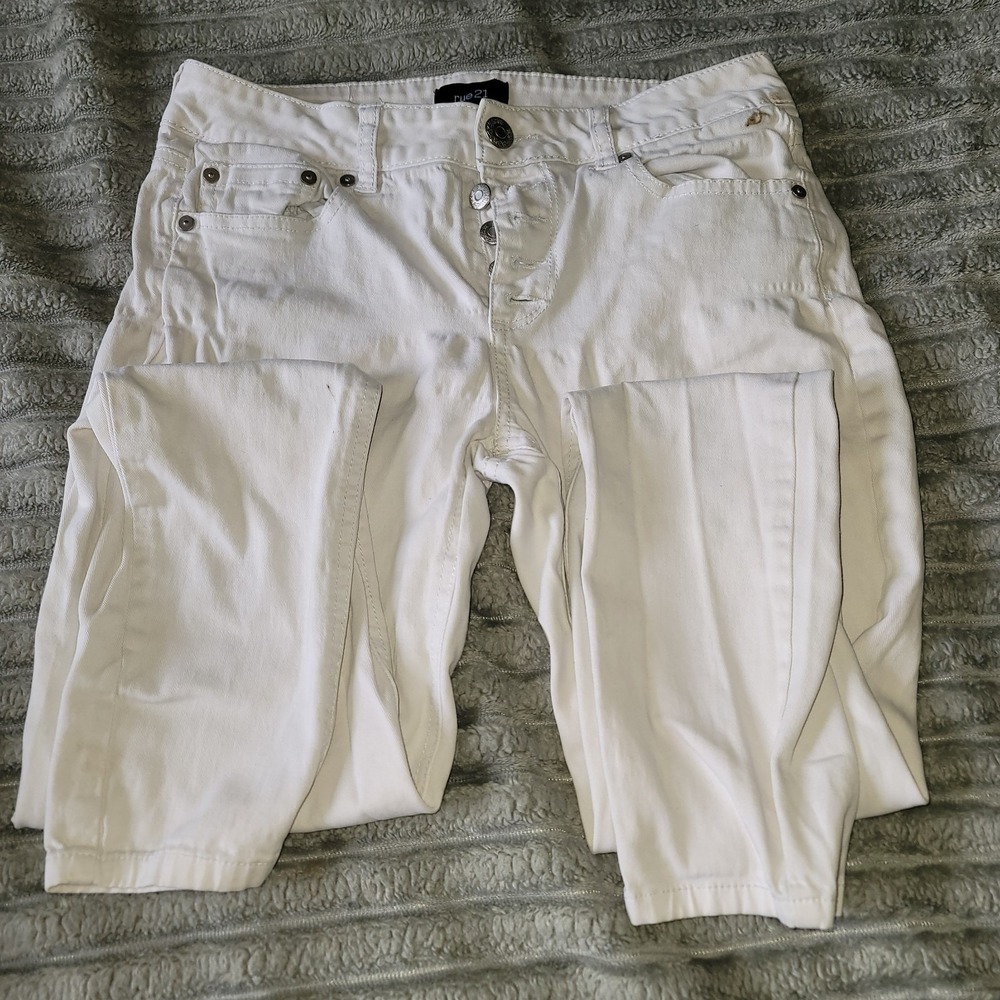 Rue 21 woman's Size 3/4R‎ Premier Denim jeans Blue  Freedom Flex Button Closure